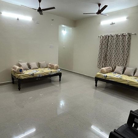 Annamaiah Premium Guest House Tirupati Exterior photo